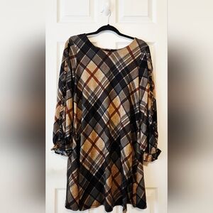 Plaid Dress in Black and Tan